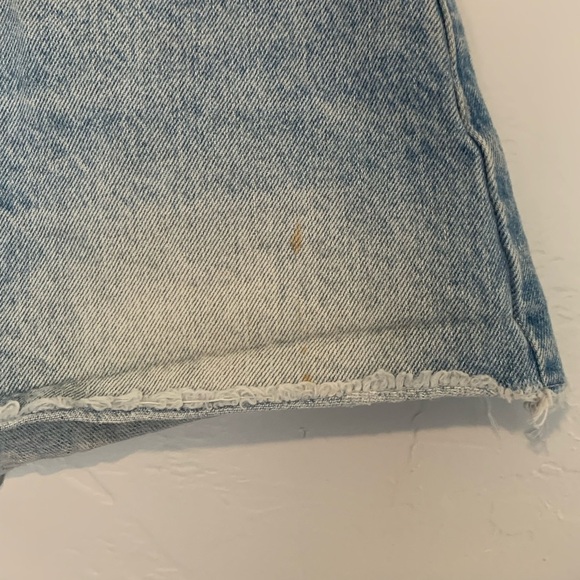 Revice Two Toned Denim Shorts with Wrap Around Zipper Size 26 - Picture 3 of 13